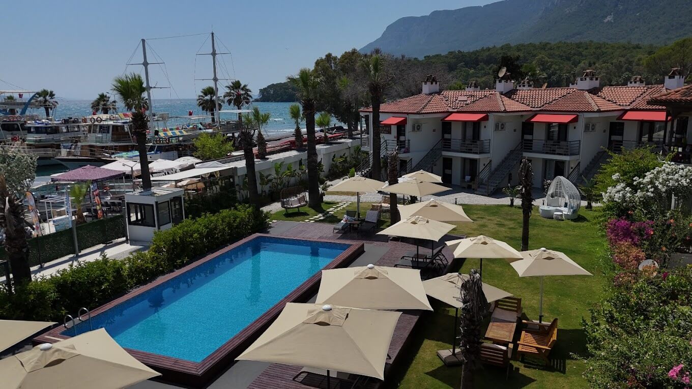 Marina Port Otel logo